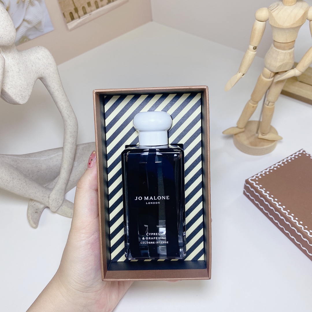 Jo Malone perfume